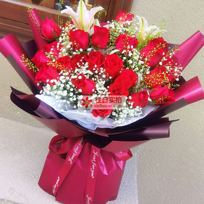 昆明30朵红玫瑰百合，做你余生故事里的人